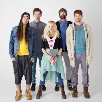 Walk Off The Earth - You're My Sweater (Мелодия из мультфильма "Снежная битва / La Guerre Des Tuques 3D")