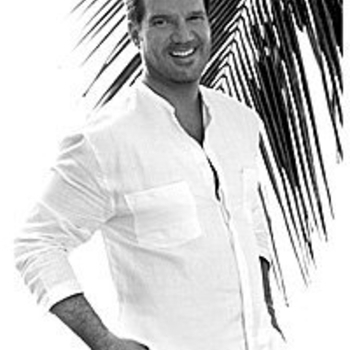 Johnny Ventura y Willy Chirino - Alla Se Quedo