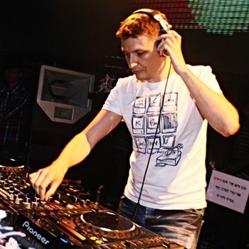 Yuri Kane - Right Back (Original Mix)