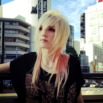 Артист Yohio