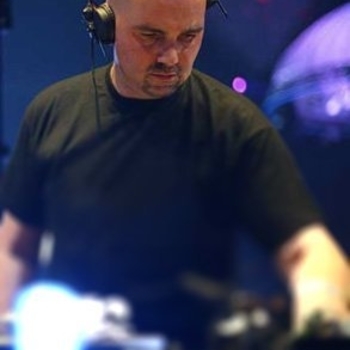 Артист Yves Deruyter