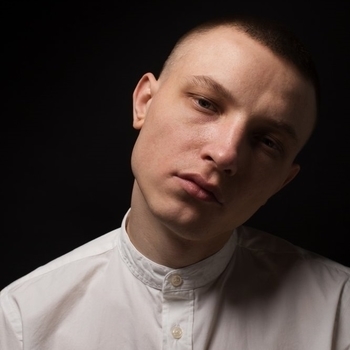 Исайя и Русский - Чужая (2023)