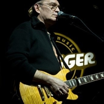 Александр Ляпин - Вся Наша Жизнь Анаша И Пиво [с сайта