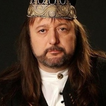 Артист Володя Стоянов