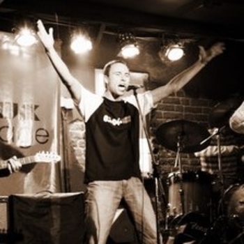 За Деньги - Девочки хорошие (OST из "Стритрейсеры")