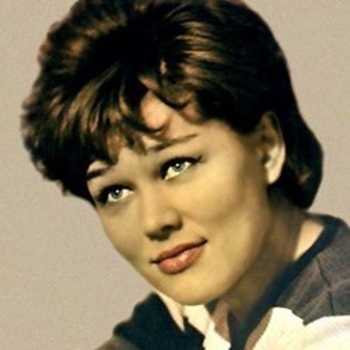 Люсьена Овчинникова - Старый клен (песни 60 х)