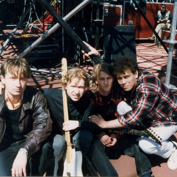 Окси-Рокс - За женщиной