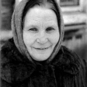 Ольга Федосеевна Сергеева - На базаре торговали