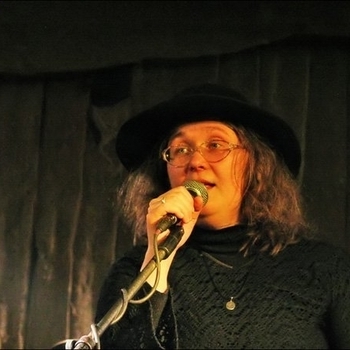 Тикки Шельен - Колыбельная об орешнике