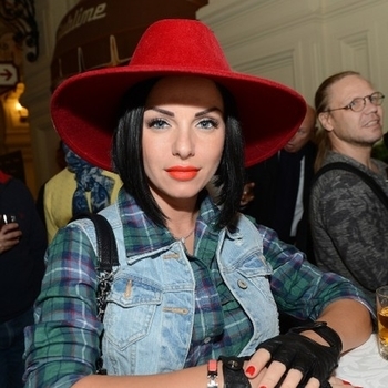 Юлия Волкова - Спасите, люди, мир