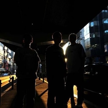 8th Wonder - Deeper (Remix)