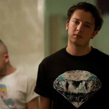 Boaz van de Beatz - Partymad (feat. Ronnie Flex & Mr. Polska)