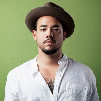 Ben l'Oncle Soul and Hocus Pocus, Akhenaton - A mi-chemin (16 pieces 2011)