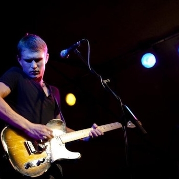 Ben Poole - Anytime You Need Me (Live)