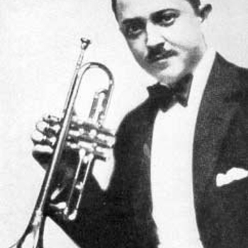 Bix Beiderbecke - When my suger walks down the street