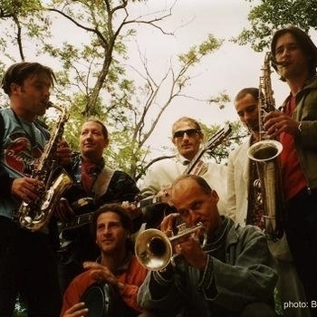 Артист Besh O Drom