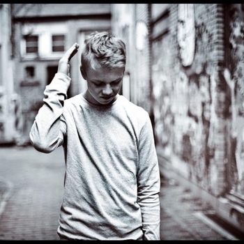 BrownZ - The Watcher