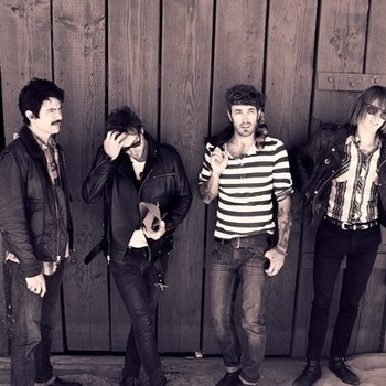 Butch Walker and The Black Widows - Synthesizers