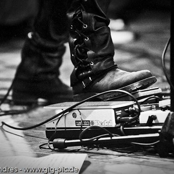 Black Space Riders - I See