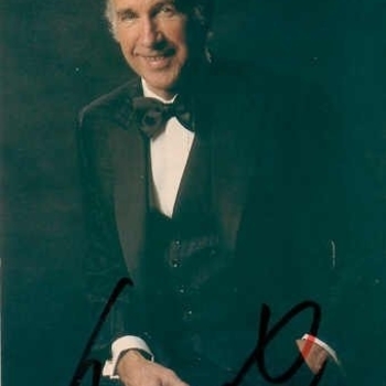 Bruce Low - Tabak und Rum