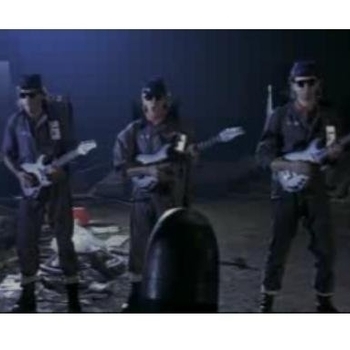 Broken English - Comin' On Strong (из гта 5 /  Grand Theft Auto V)