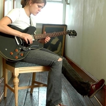 Blair - Hearts (ОСТ "Милые обманщицы" / "Pretty Little Liars") (2 сезон, 4 серия)