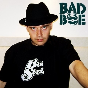 BadboE vs Prosper - Rock The Beat (Mooqee & Beatvandals mix)