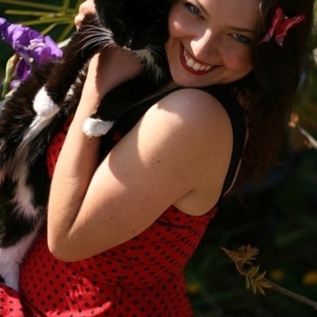 Bev Lee Harling - Post