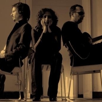 Bungalove - Maracana