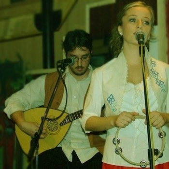 Belo Platno - Devojce, crveno jabolce