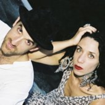 Bethany & Rufus - Linin' Track