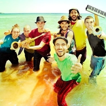 Bongo Botrako - Bastante normal