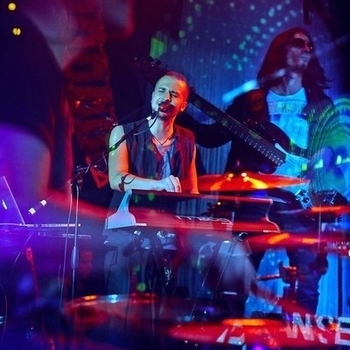 beat of silence - Airport