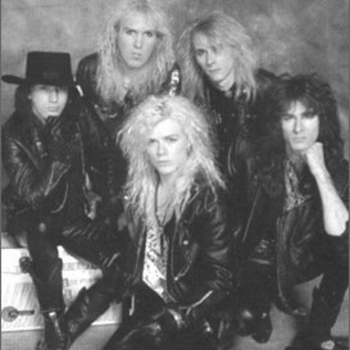 Blue Blud - Love Grows Wild (In The Heat)