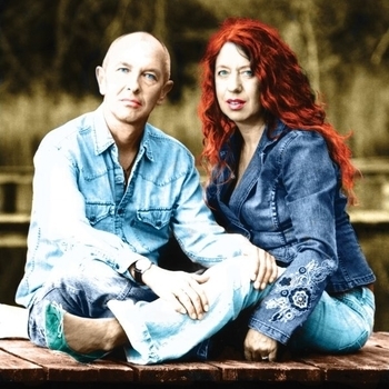 Blue Star - Living Next Door to Alice (2015)