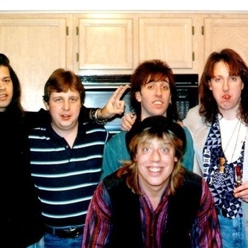 Bricklin - Walk Away (Музыка из фильма "Невероятные приключения Билла и Теда / Bill and Ted's Excellent Adventure")