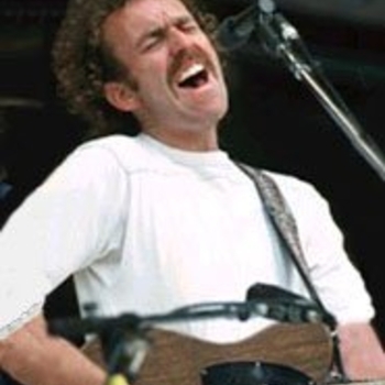 Артист Bernie Leadon