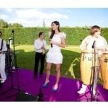 Bond and Gold - Be your Lady