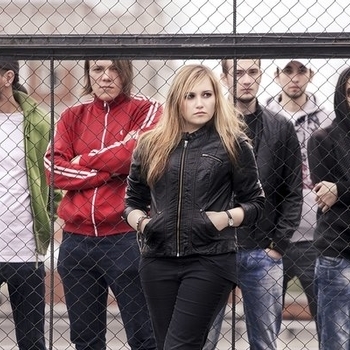 Broken air - Learned to Fly (more air drum and bass remix)