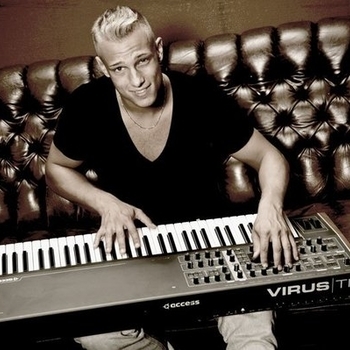 Cedric Zeyenne - Feel You (Original Mix)