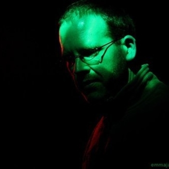 Cylob - Manhunt (Remix)