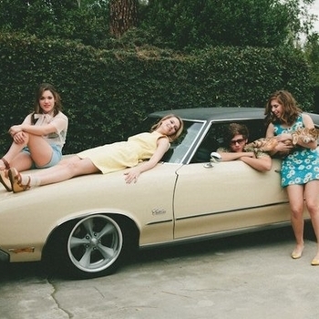 Cherry Glazerr - Moon Dust (Саундтрек из фильма "До костей / To the Bone")