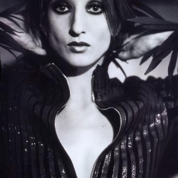 Andy Hale & Claudia Brucken - Piano Main Theme