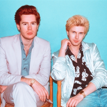 Crystal Bats feat. Whinnie Williams - Killing me