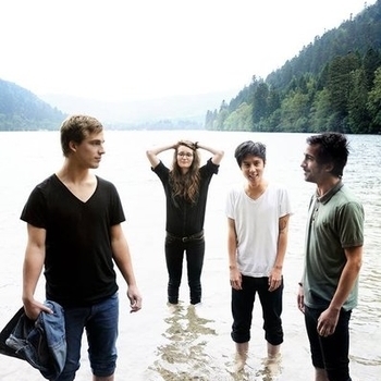 Capture - Golden Blue (320)