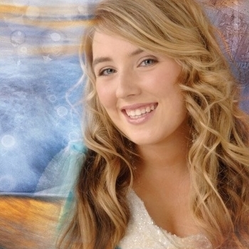 Артист Chloe Agnew (Chloë Agnew)