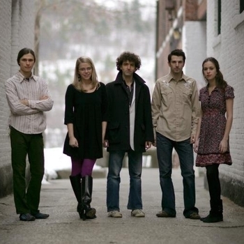 Crooked Still, Gustavo Santaolalla - Little Sadie (Мелодия из сериала «Одни из нас / The Last of Us») (2 сезон)