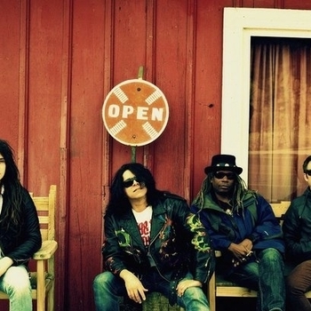 Chris Buck & The Big Horns - Out In The Cold