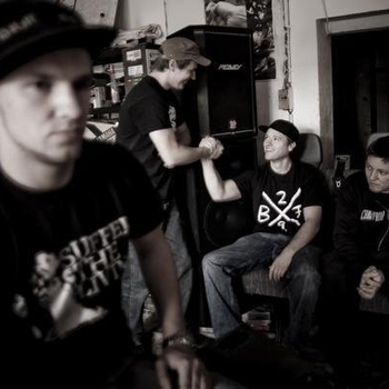 City To City - House With Two Faces (The Road Ahead 2004)