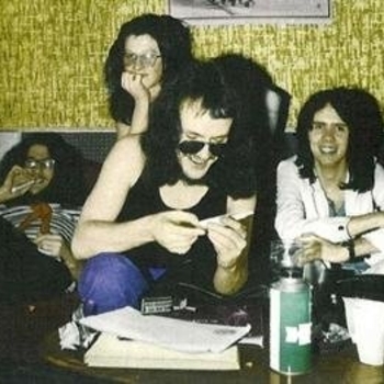 Chillum - Shiva Smokes Chillim (Original Mix)